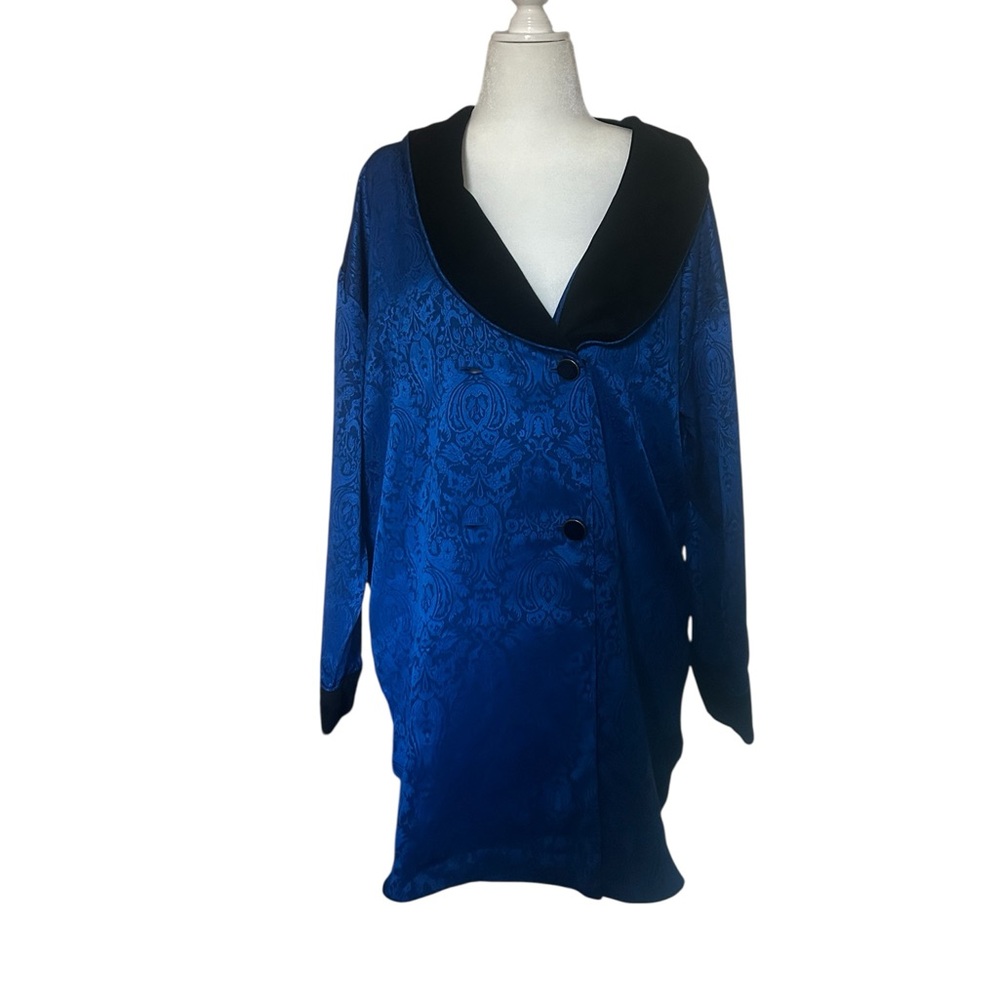 Victoria's Secret Blue and Black Patterned Fabric